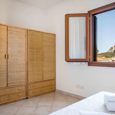 Costa Smeralda Beachfront & Breathtaking Seaview * Golfo Aranci