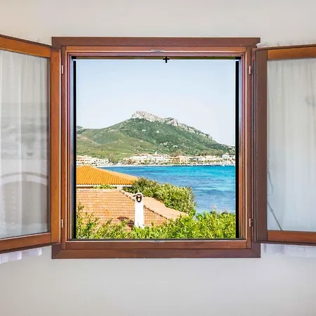 Costa Smeralda Beachfront & Breathtaking Seaview Appartamento Golfo Aranci