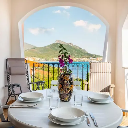 아파트 Costa Smeralda Beachfront & Breathtaking Seaview *